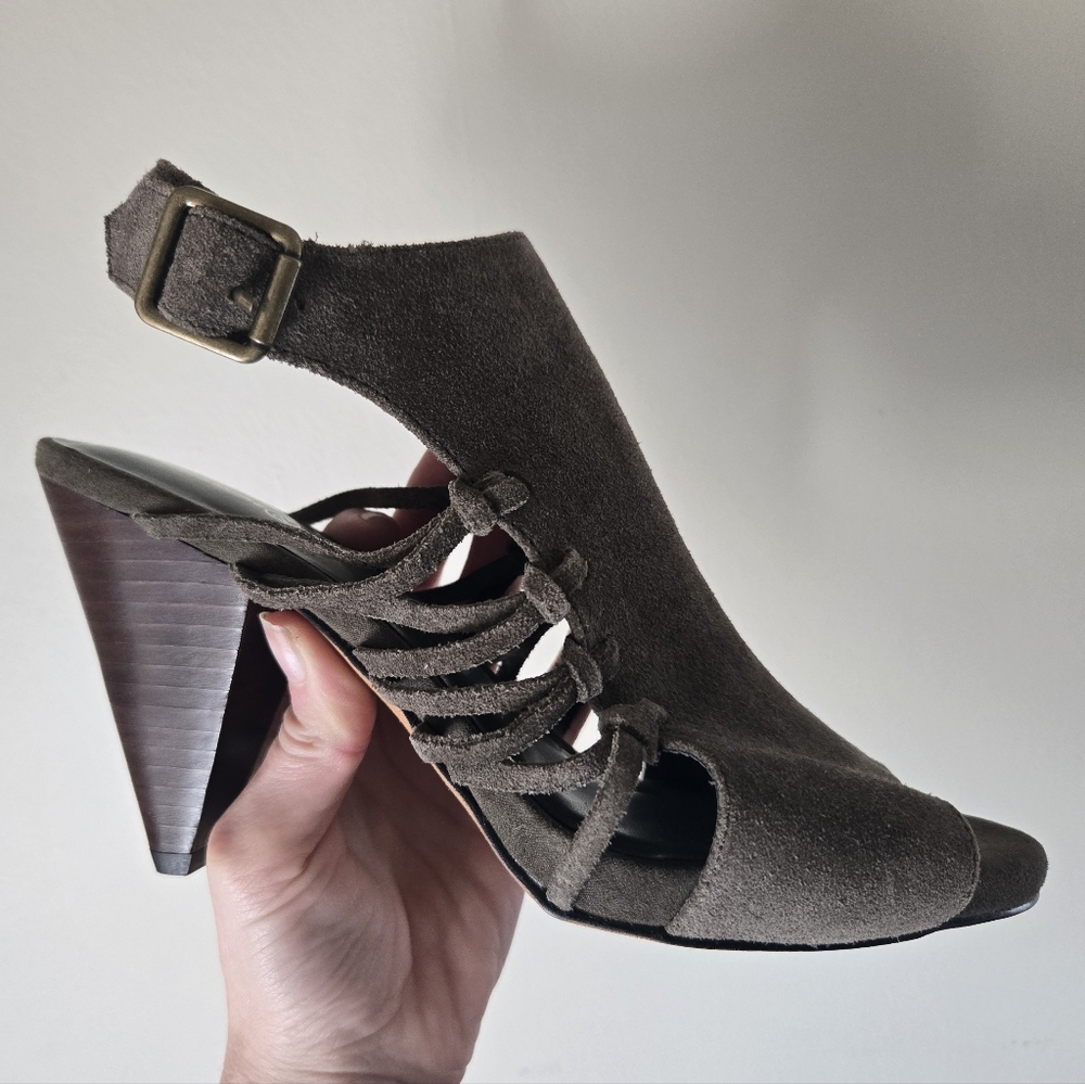Treasure & Bond, olive suede heels, size 8, like new, never worn